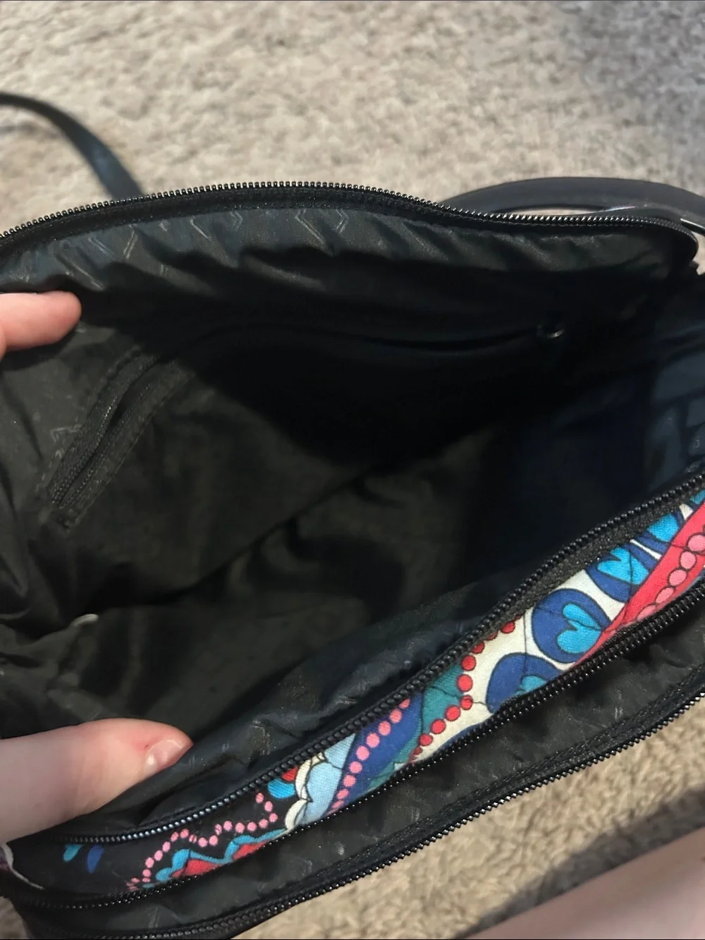 Vera Bradley lightweight crossbody
